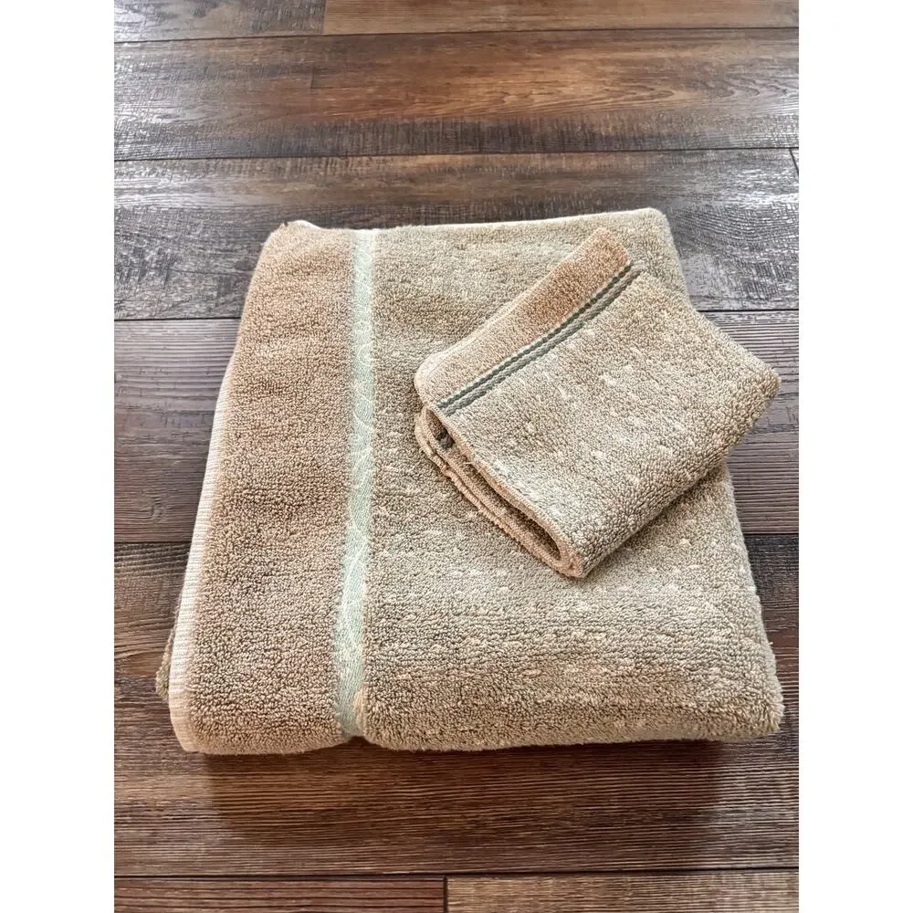 Vintage Fieldcrest Royal Velvet Green Combed Cotton Bath Towel & Washcloth